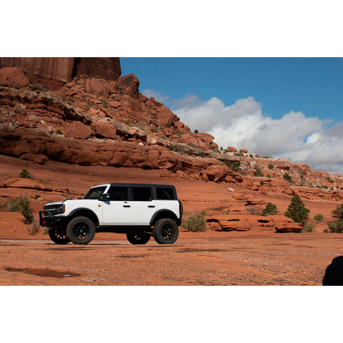 Belltech 152600HK Lift Kit 4-7.5" Lift Kit Inc. Front and Rear Trail Performance Coilovers