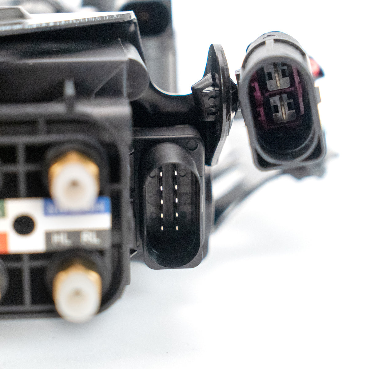 Arnott P-3301 Compressor Audi A8 Quattro, S8 Quattro (D4 Chassis)