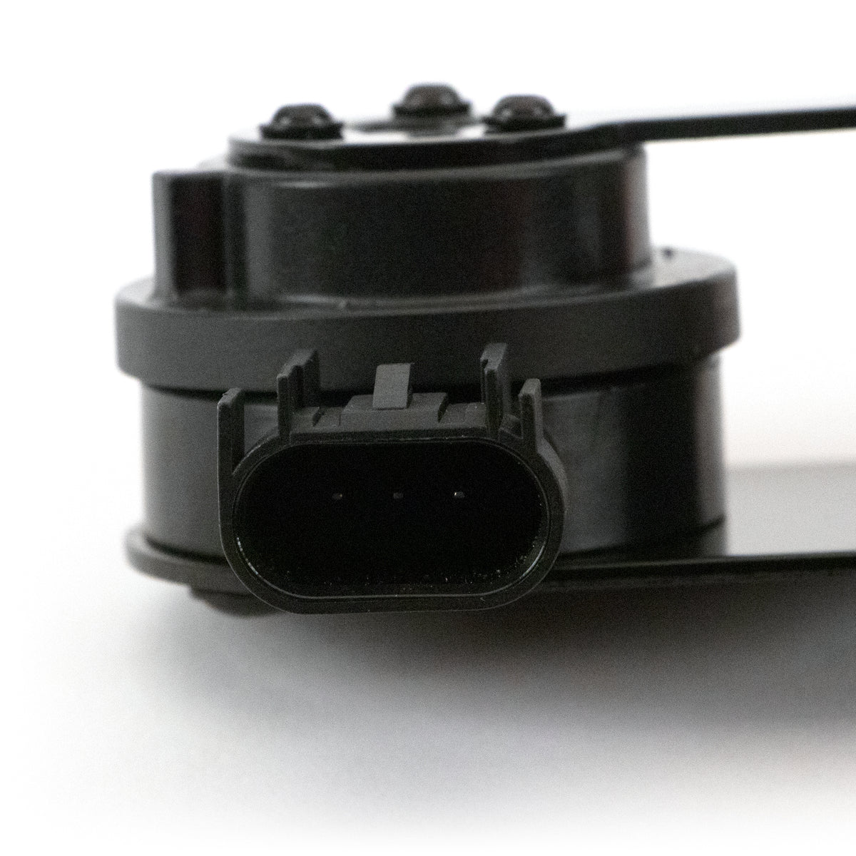 Arnott RH-3873 Front Right Ride Height Sensor Various GM SUVs (GMT K2xx)