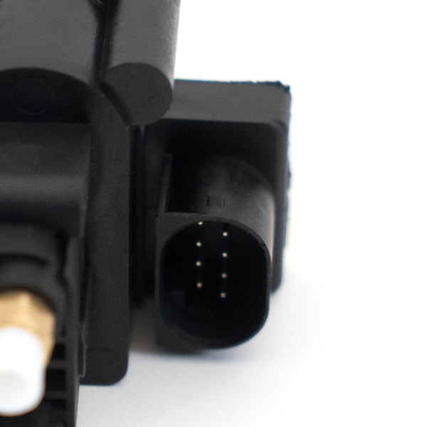 Arnott VB-4340 Solenoid Valve Block Rolls Royce Ghost (RR4 Chassis), Wraith (RR5), Dawn (RR6)