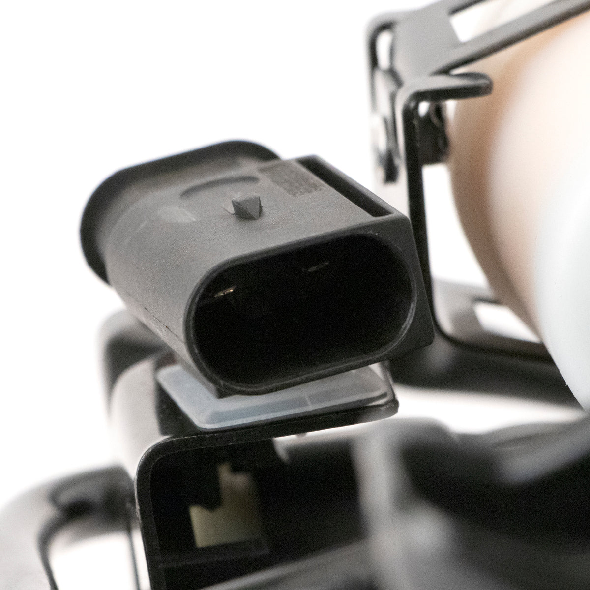 Arnott P-3299 Compressor Jaguar XJ Series (X350/X358 Chassis)