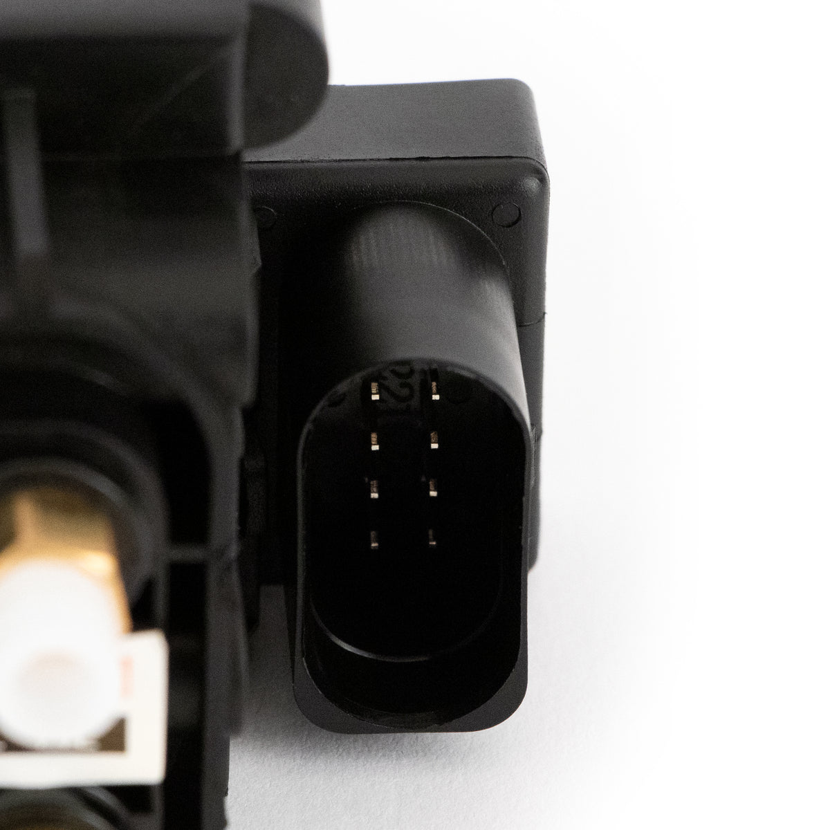 Arnott VB-3503 Solenoid Valve Jaguar XJ, XJR (X351 chassis)